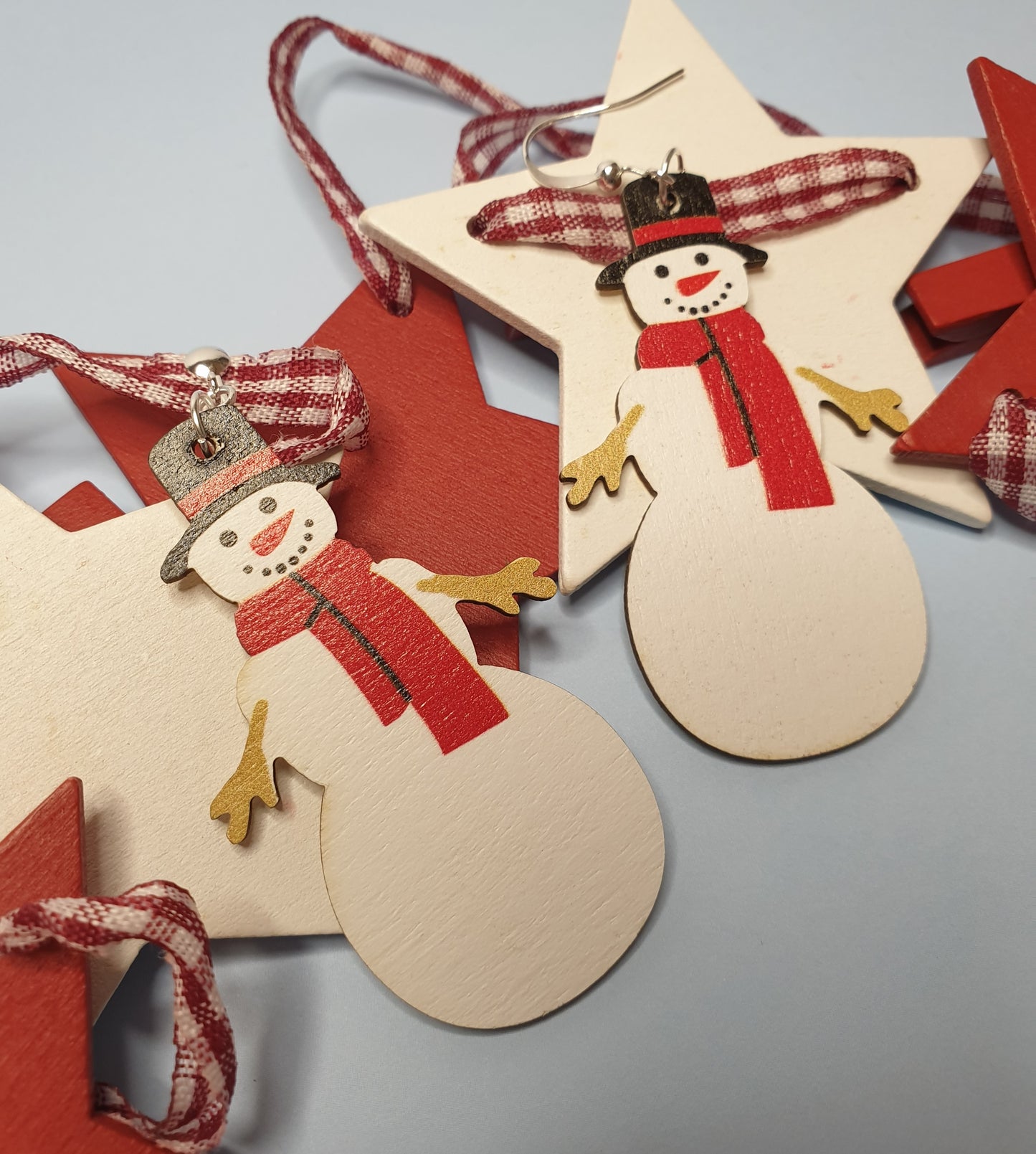 Wooden Snowmen Earrings. Christmas Snow Person Earrings. Nickel Free Wires or Clip Ons. Quirky Statement Earrings