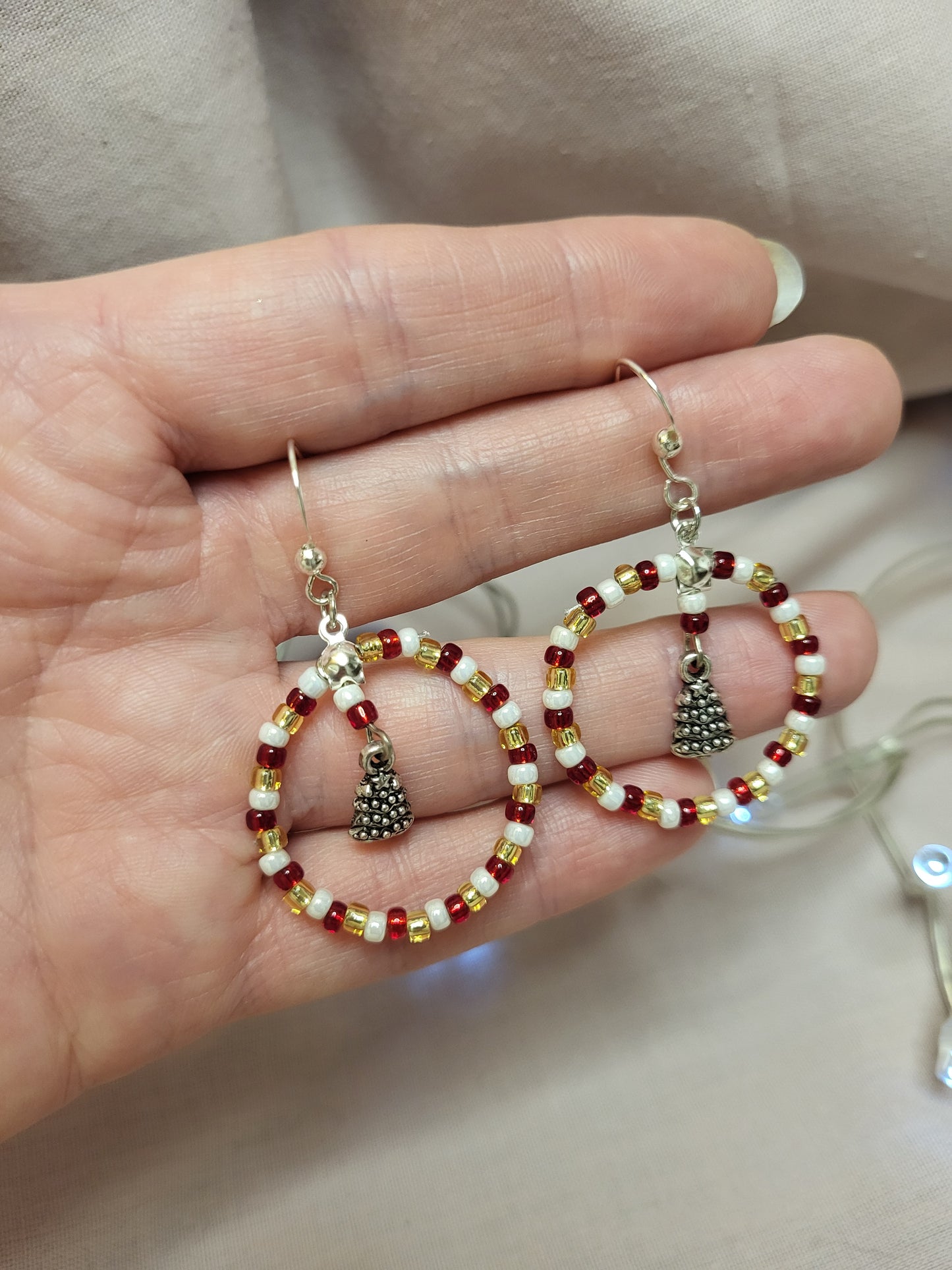 Red,White and Gold Christmas Tree Beaded Ring Earrings. Clip On or Nickel Free Wires. Christmas Lover. Beaded Jewellery