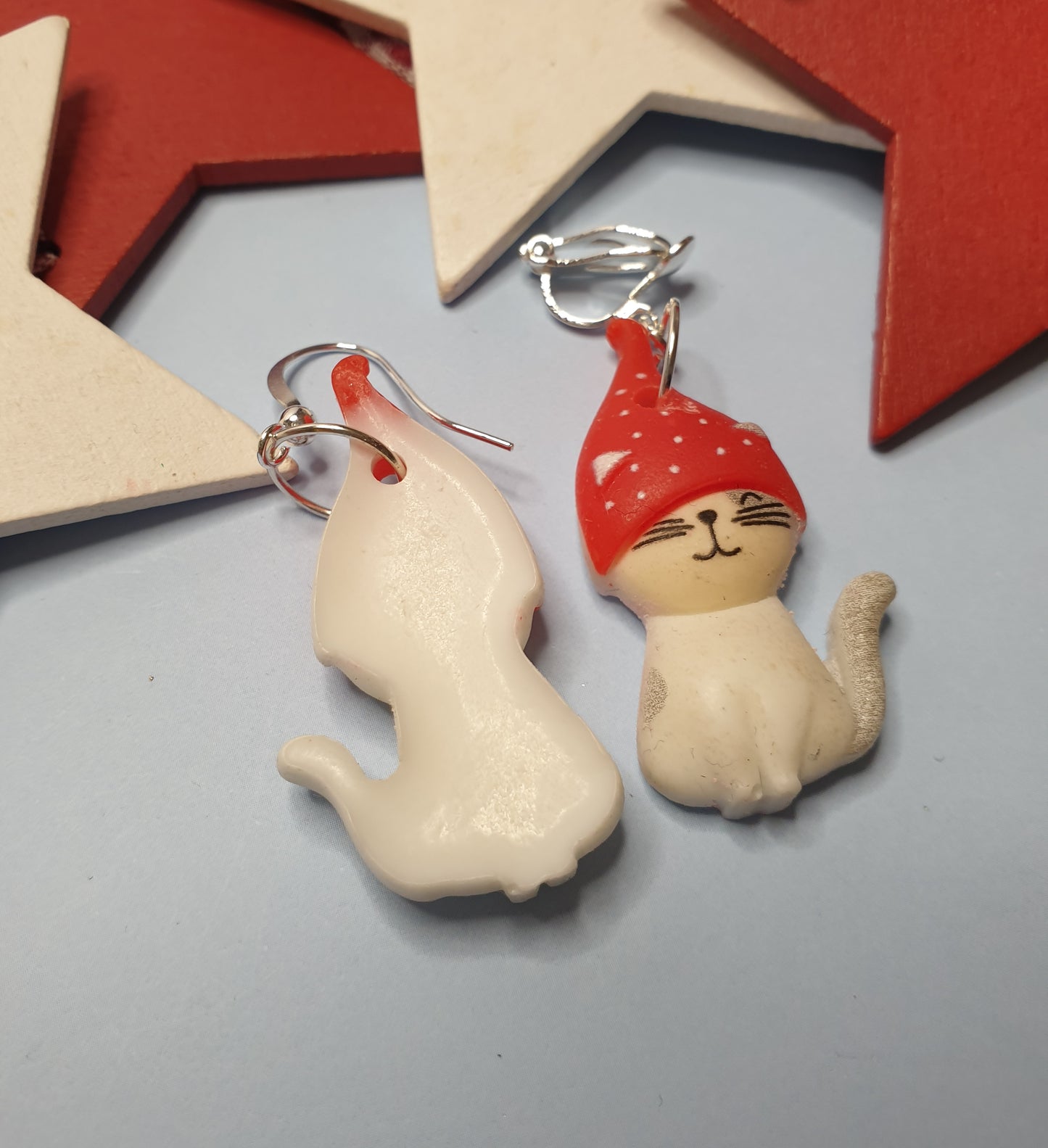 Christmas Cat Earrings. Nickel Free Wires or Clip Ons