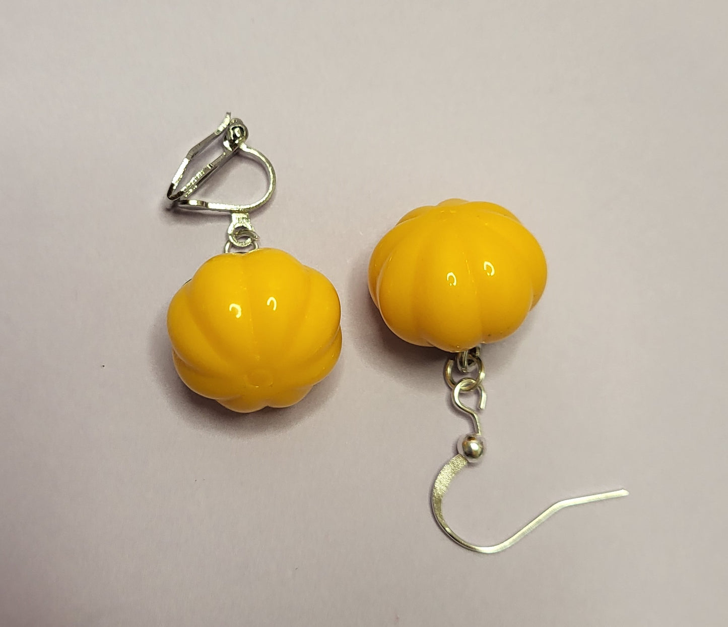 3D Pumpkin Earrings. Halloween Jewellery. Nickel Free Wires or Clip On.