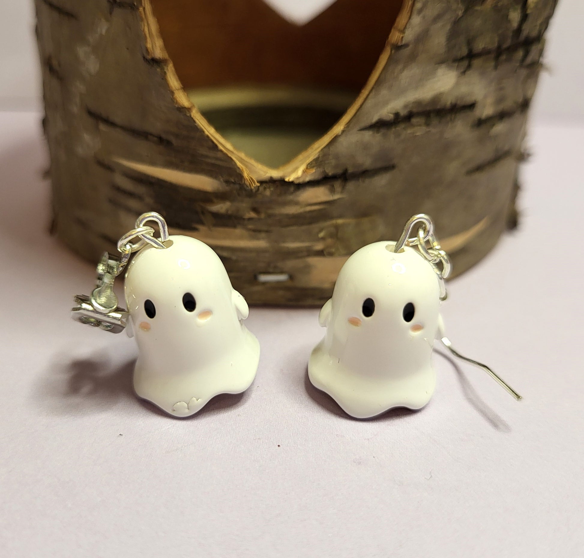 Cute 3D Ghost Halloween Nickel Free Wires or Clip On
