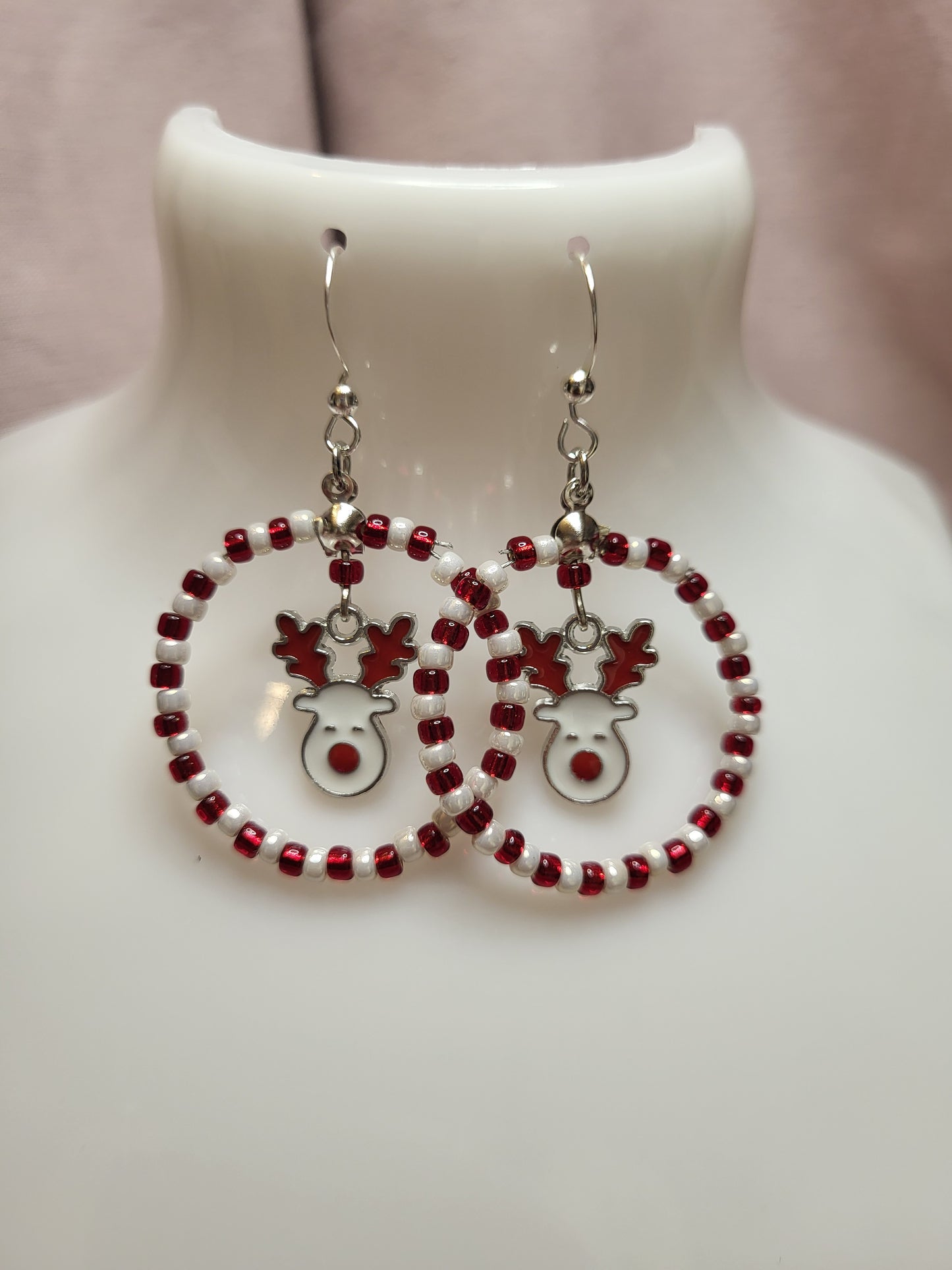 Red and White Rudolph Beaded Ring Earrings. Clip On or Nickel Free Wires. Reindeer Earrings. Christmas Jewellery.