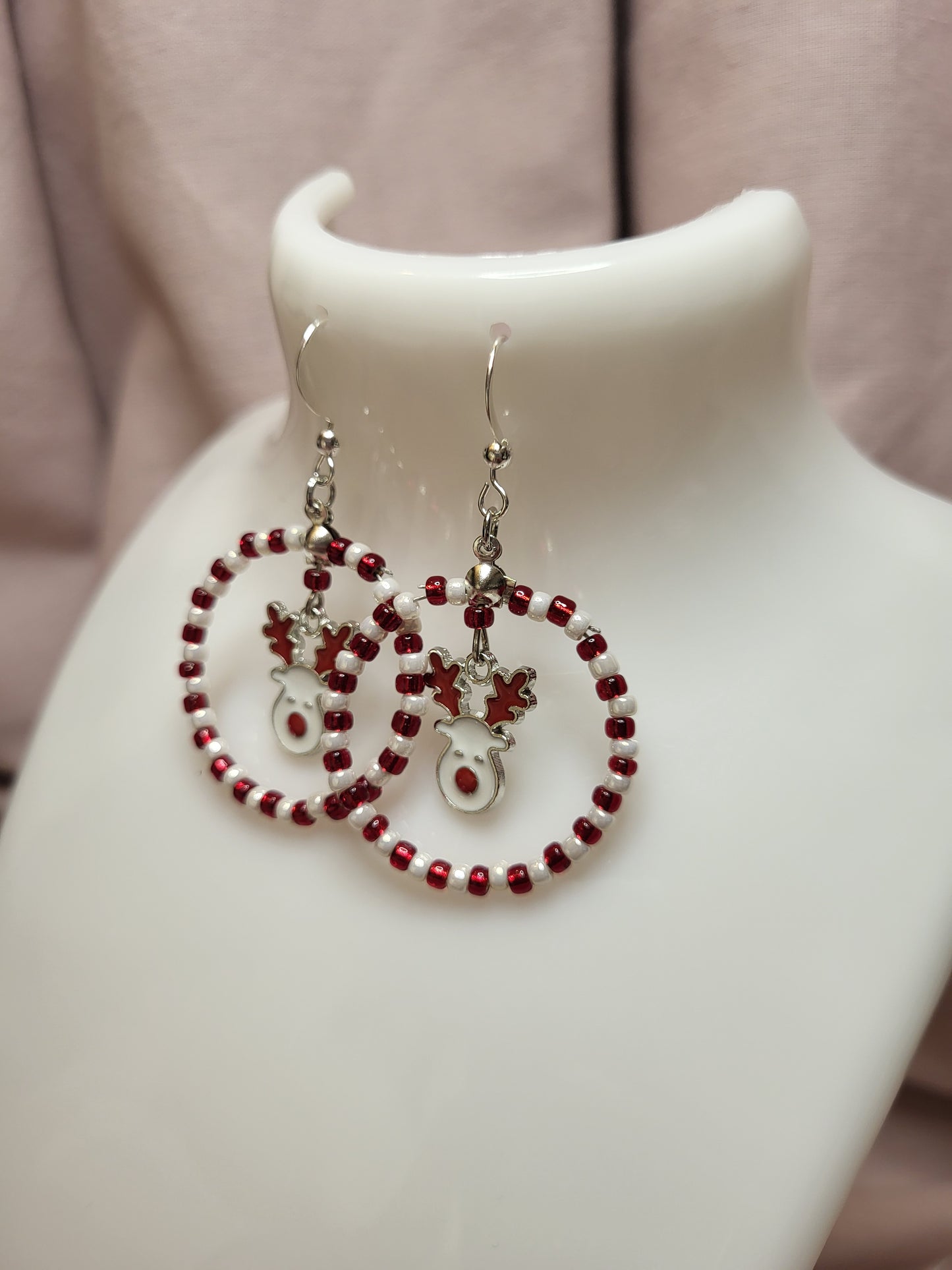 Red and White Rudolph Beaded Ring Earrings. Clip On or Nickel Free Wires. Reindeer Earrings. Christmas Jewellery.