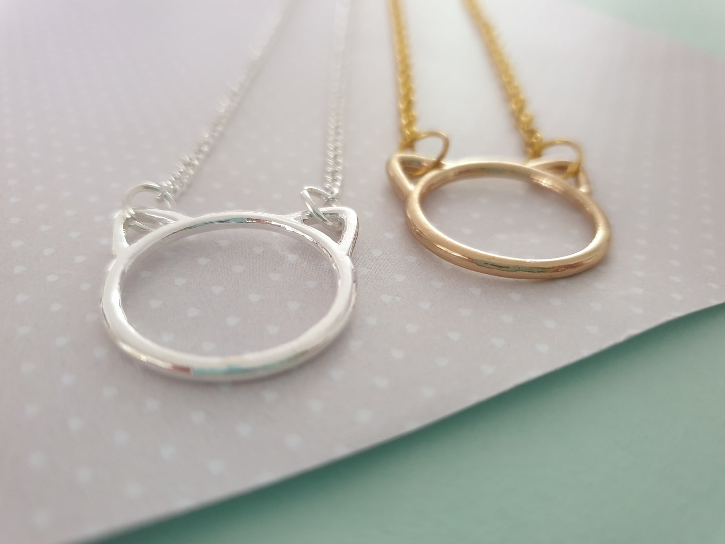 Silver or Gold Cat Face Outline Necklace. Quirky Necklace.