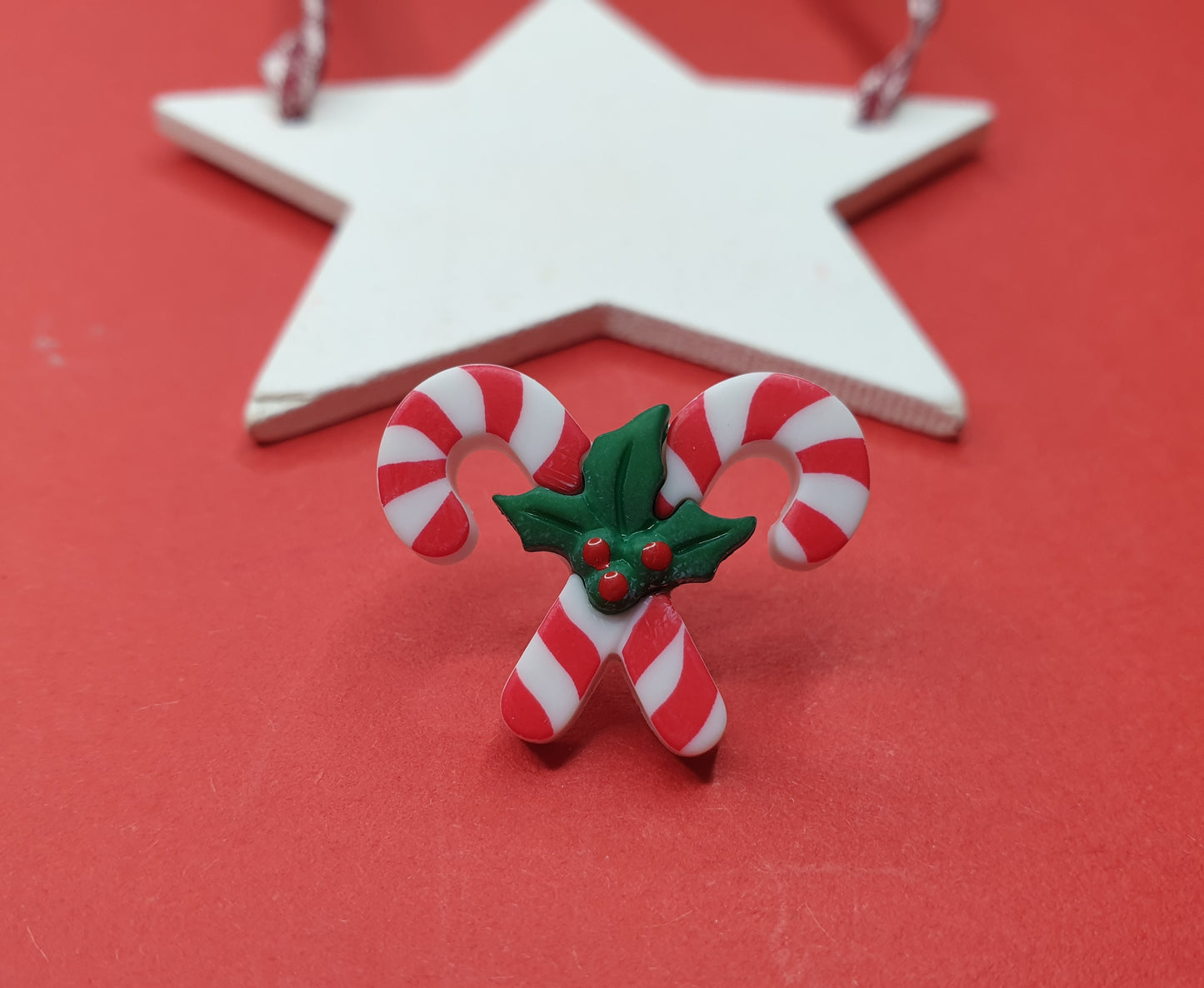 Candy Cane Pin. Christmas Pin.