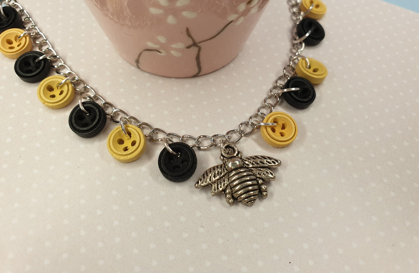 Bee Button Charm Bracelet. Bee Lover Gift. Bumble Bee. Honey Bee. Gift for Her