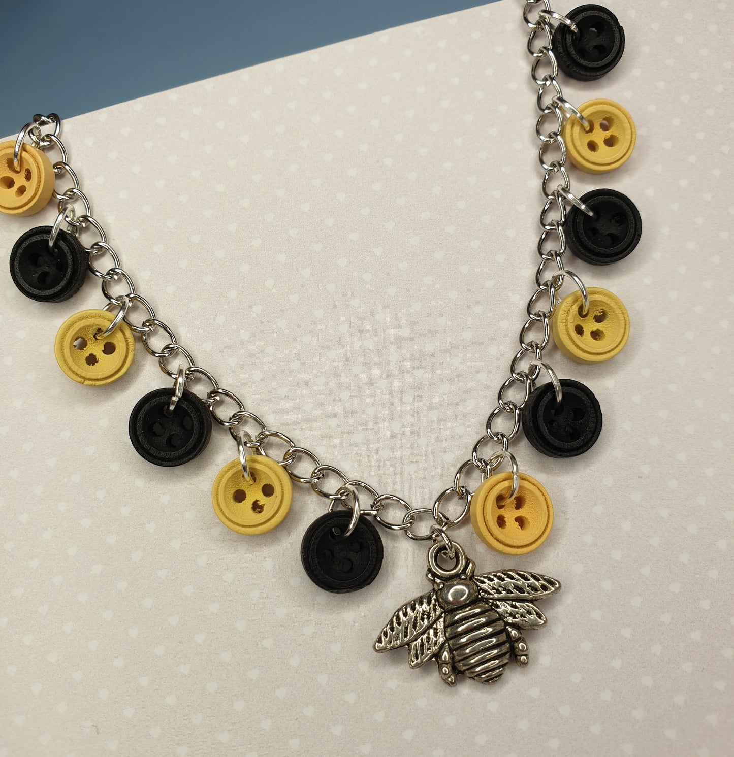 Bee Button Charm Bracelet. Bee Lover Gift. Bumble Bee. Honey Bee. Gift for Her