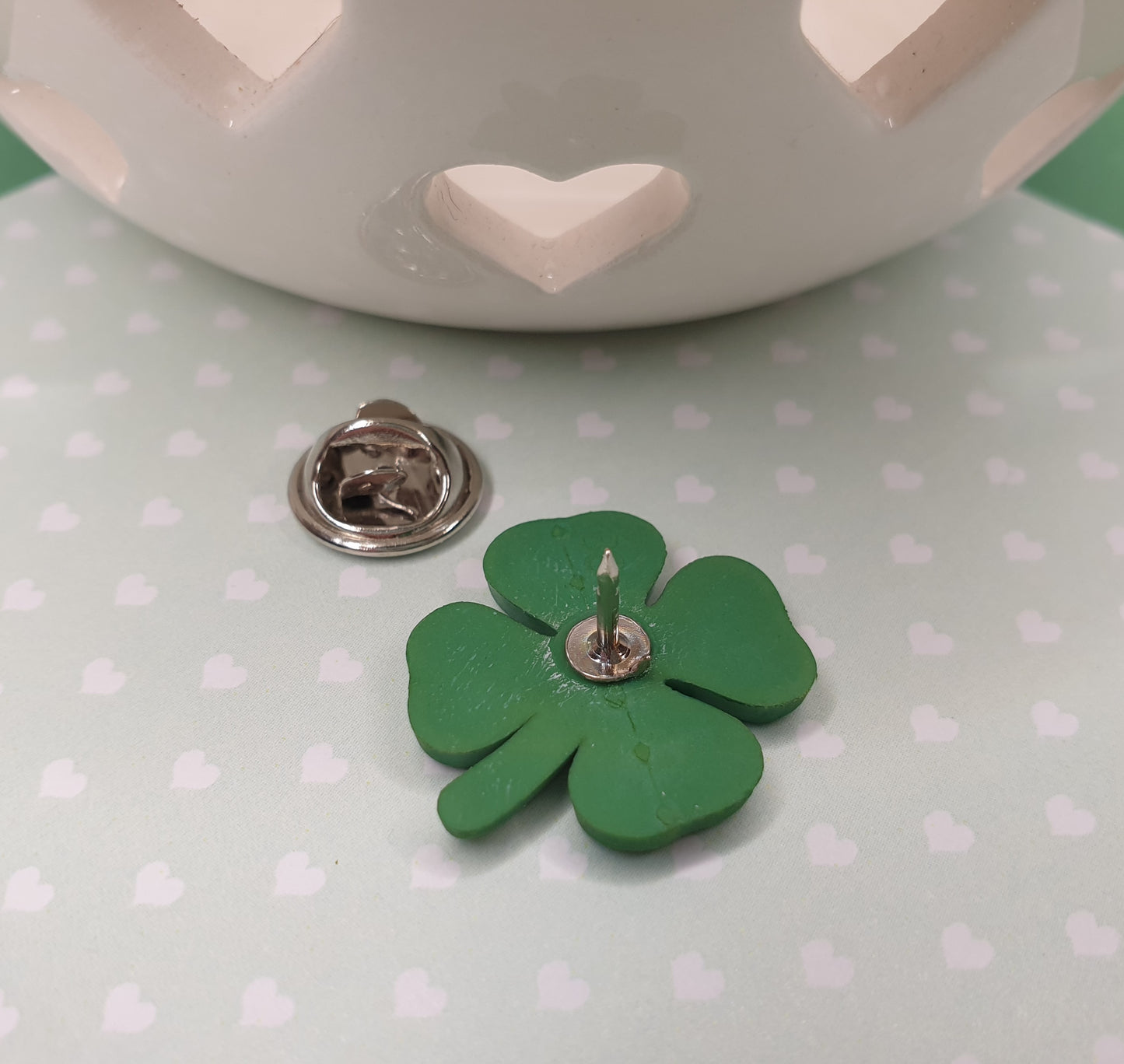 Shamrock Lapel Pin. 4 Leaf Clover, Lucky, Good Luck, St Patricks Day