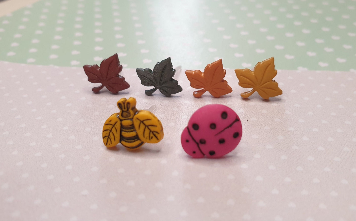 Allergy Free Bee, Ladybird/Lady Bug, Leaf, Acorn, Dragonfly Stud Earrings. Hypoallergenic Stocking Filler