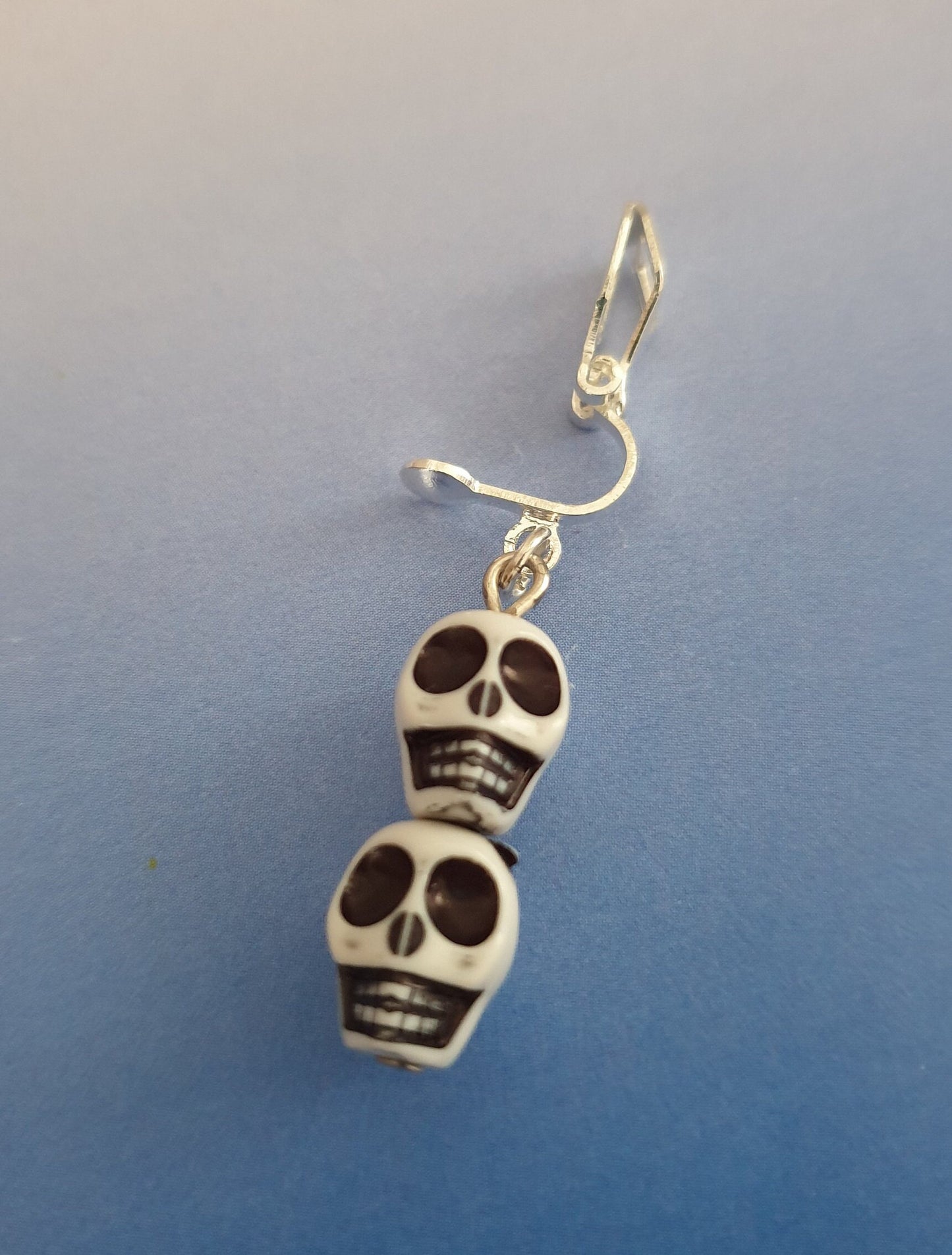 Beaded Skull Earrings. Halloween Earrings. Goth Earrings. Skull Jewellery. Skull Drop Earrings. Nickel Free Earrings. Clip On Earrings