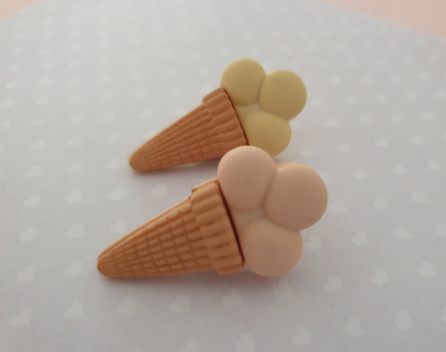 Ice Cream Lapel Pin (3 Scoops). Pastel Colours, Summer. Ice Lolly, Food, Sweet Treat.
